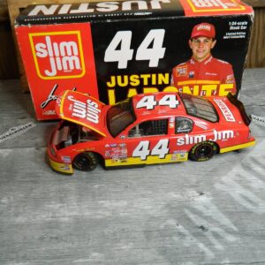 #44 Justin Labonte - Action